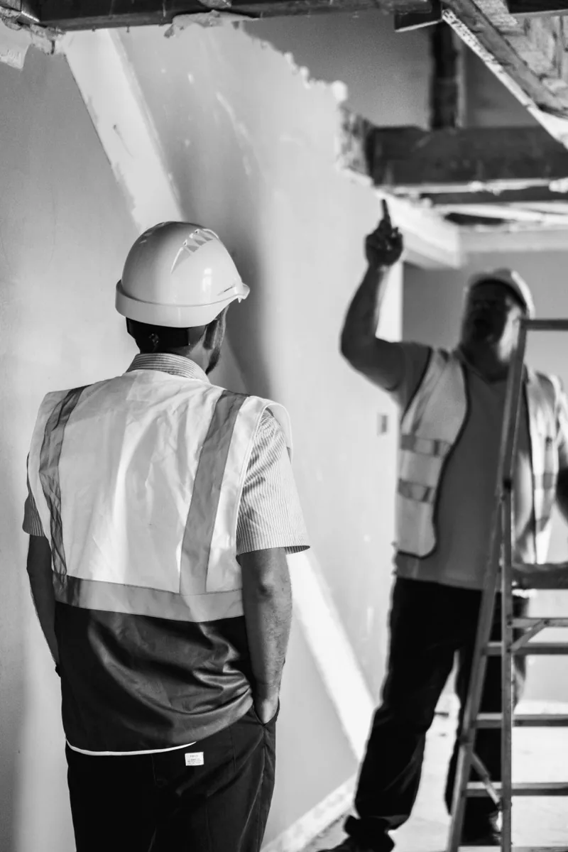 Glebe Construction coordinating work on a live construction site